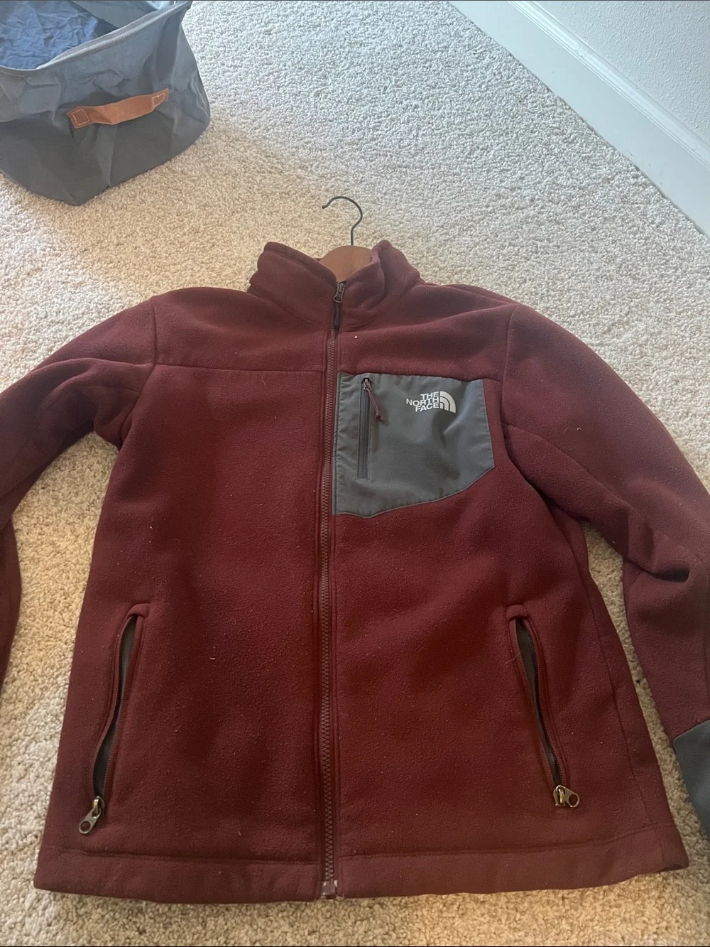 The North Face Men's Maroon Full-Zip Fleece Jacket